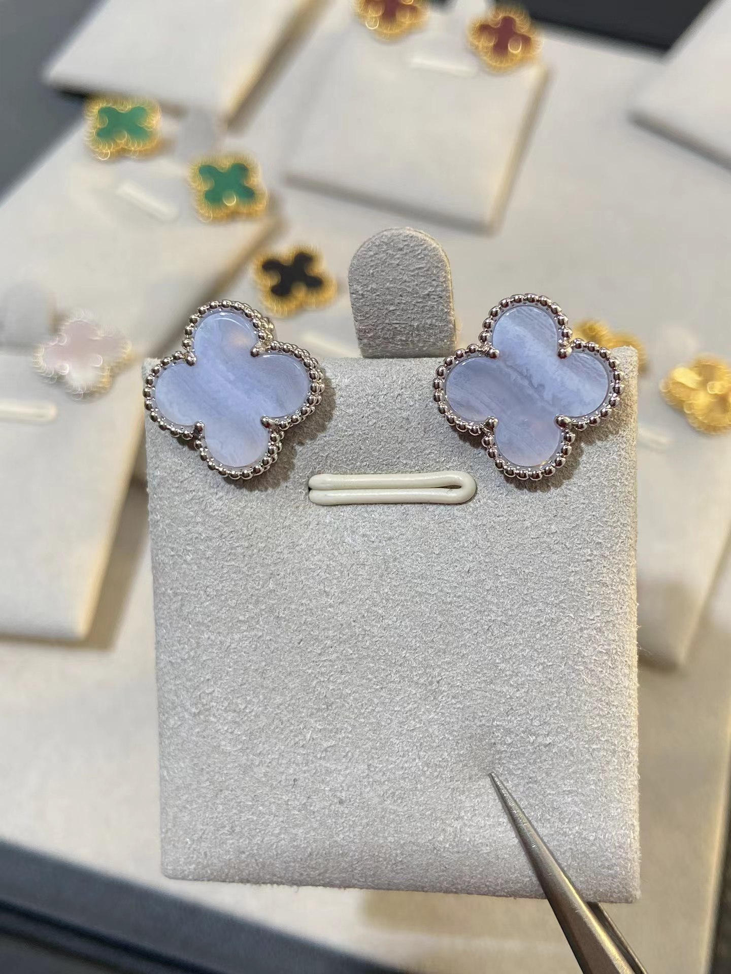 VCA Fog Purple Clover Earrings - Best Replica Jewelry™