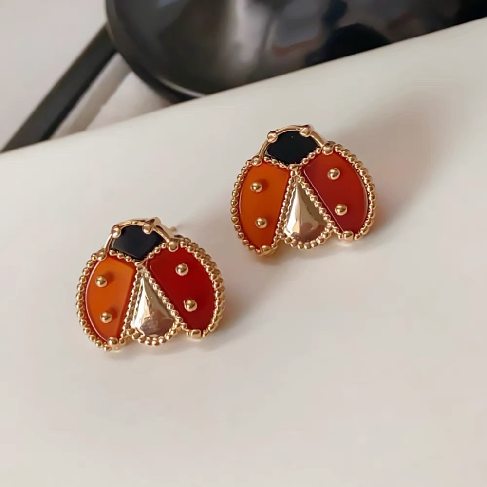 VCA Lucky Spring Ladybug Earrings - Best Replica Jewelry™
