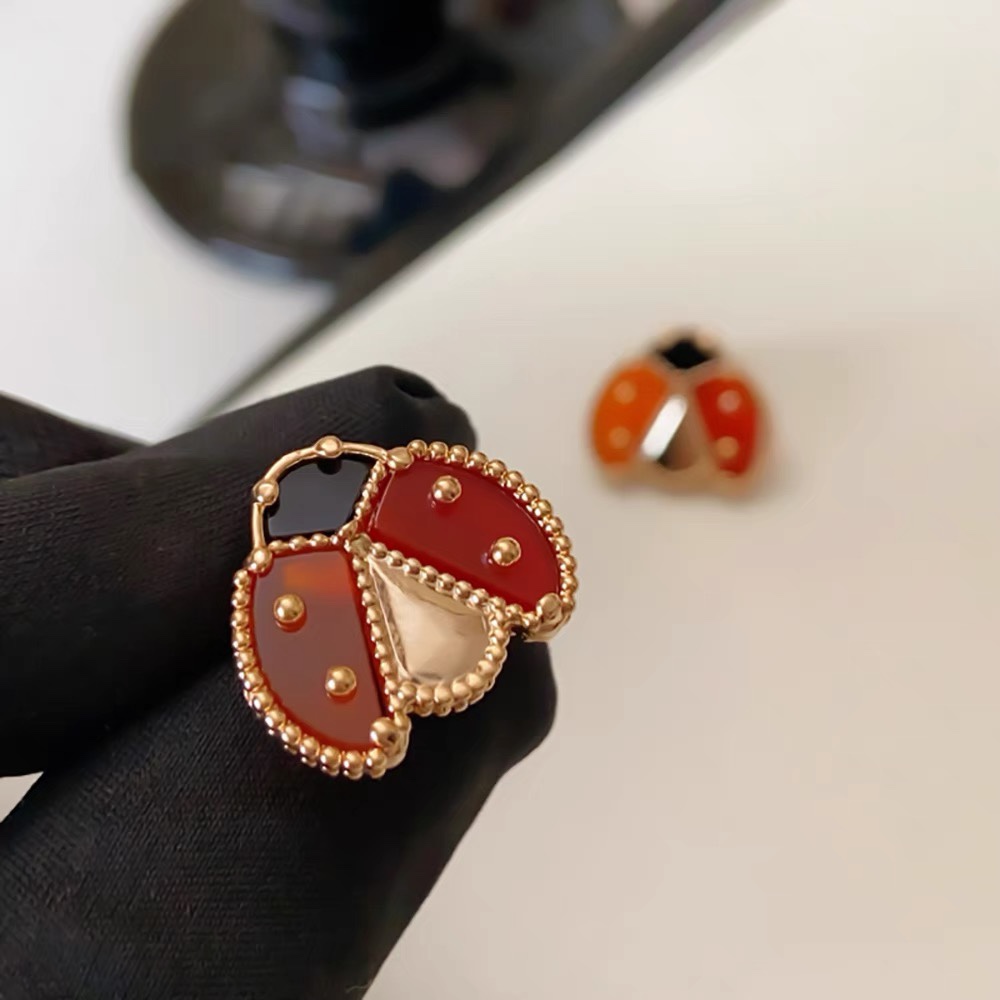 VCA Lucky Spring Ladybug Earrings - Best Replica Jewelry™