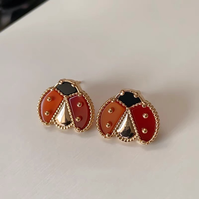 VCA Lucky Spring Ladybug Earrings - Best Replica Jewelry™