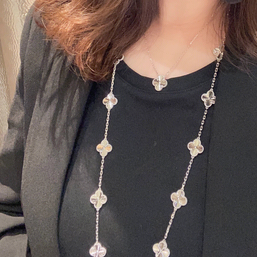 VCA White Laser Clover Vintage Alhambra Long Necklace, 20 Motifs - Best Replica Jewelry™