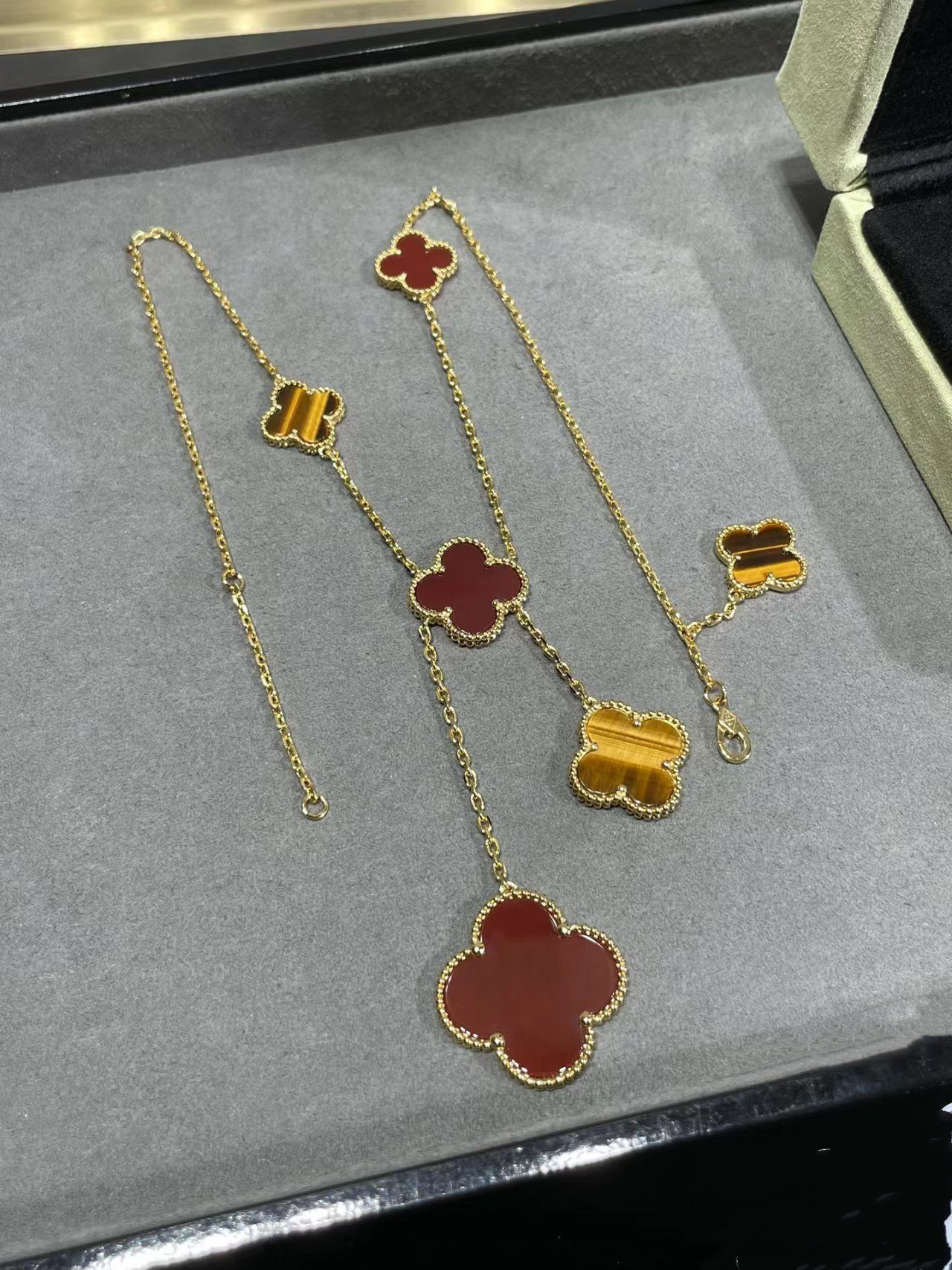 VCA Clover Magic Alhambra Necklace, 6 Motifs - Best Replica Jewelry™