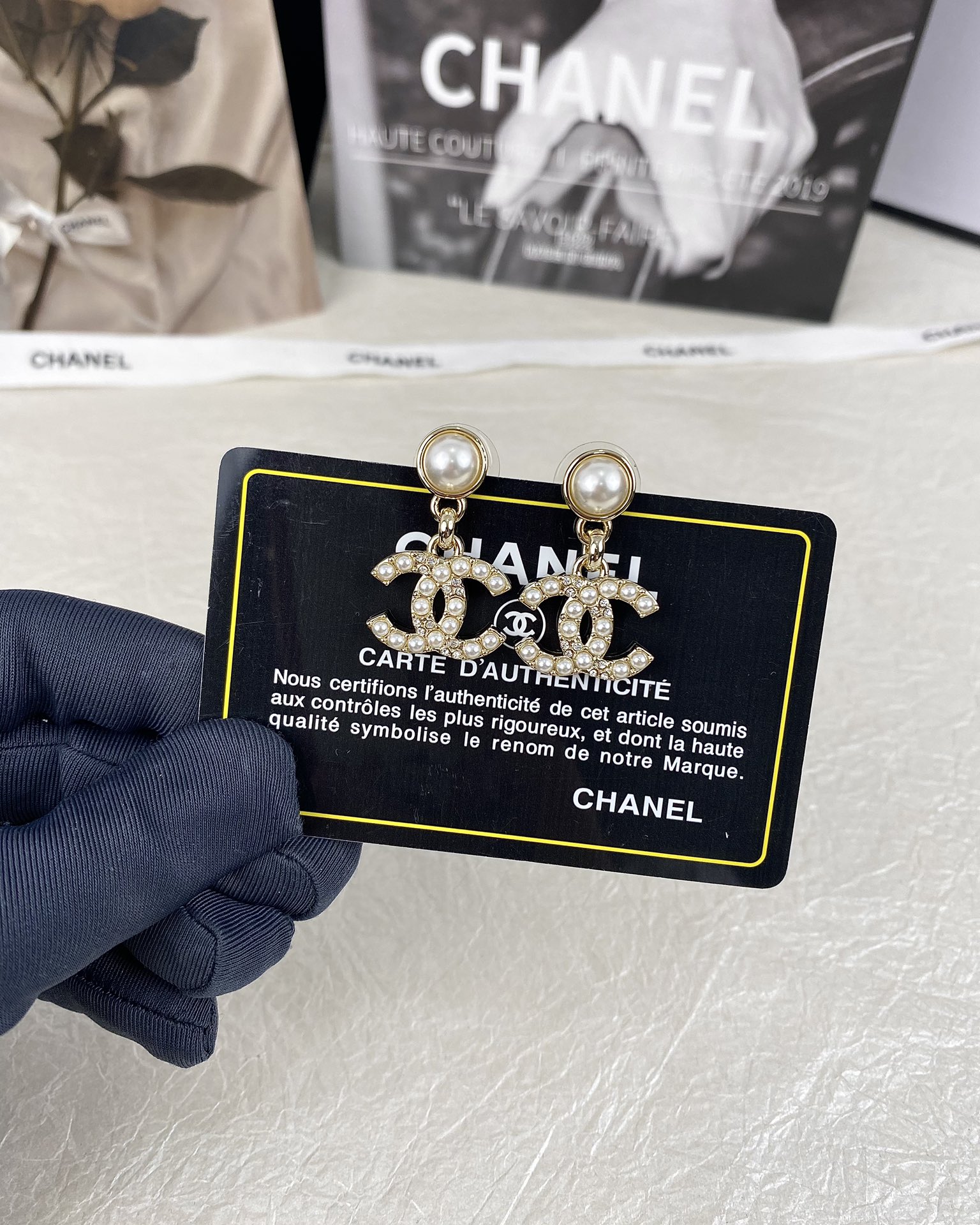 Chanel Pearl Paved CC Dangle Earrings - Best Replica Jewelry™