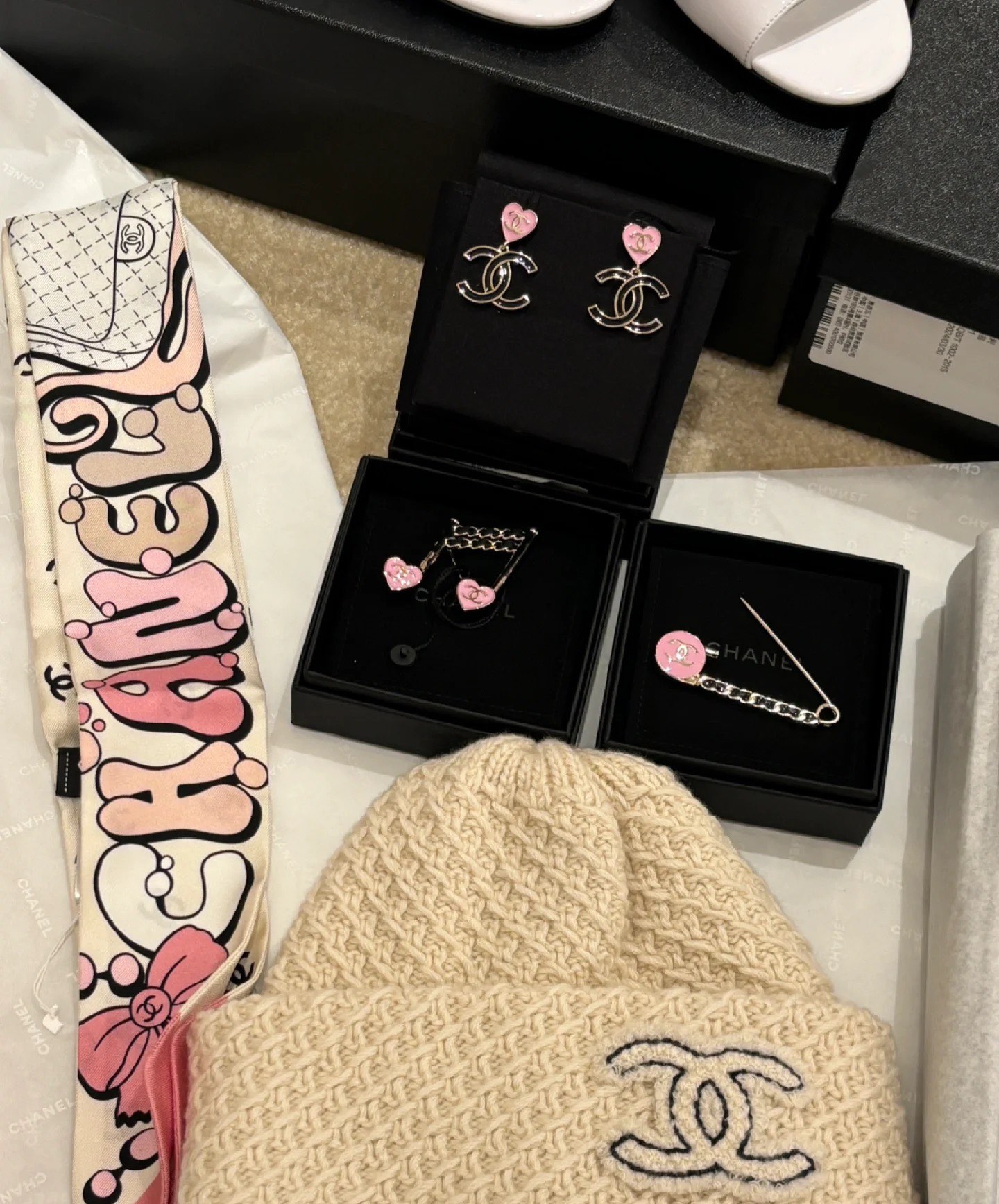 Chanel Pink Enamel Pin Brooch - Best Replica Jewelry™