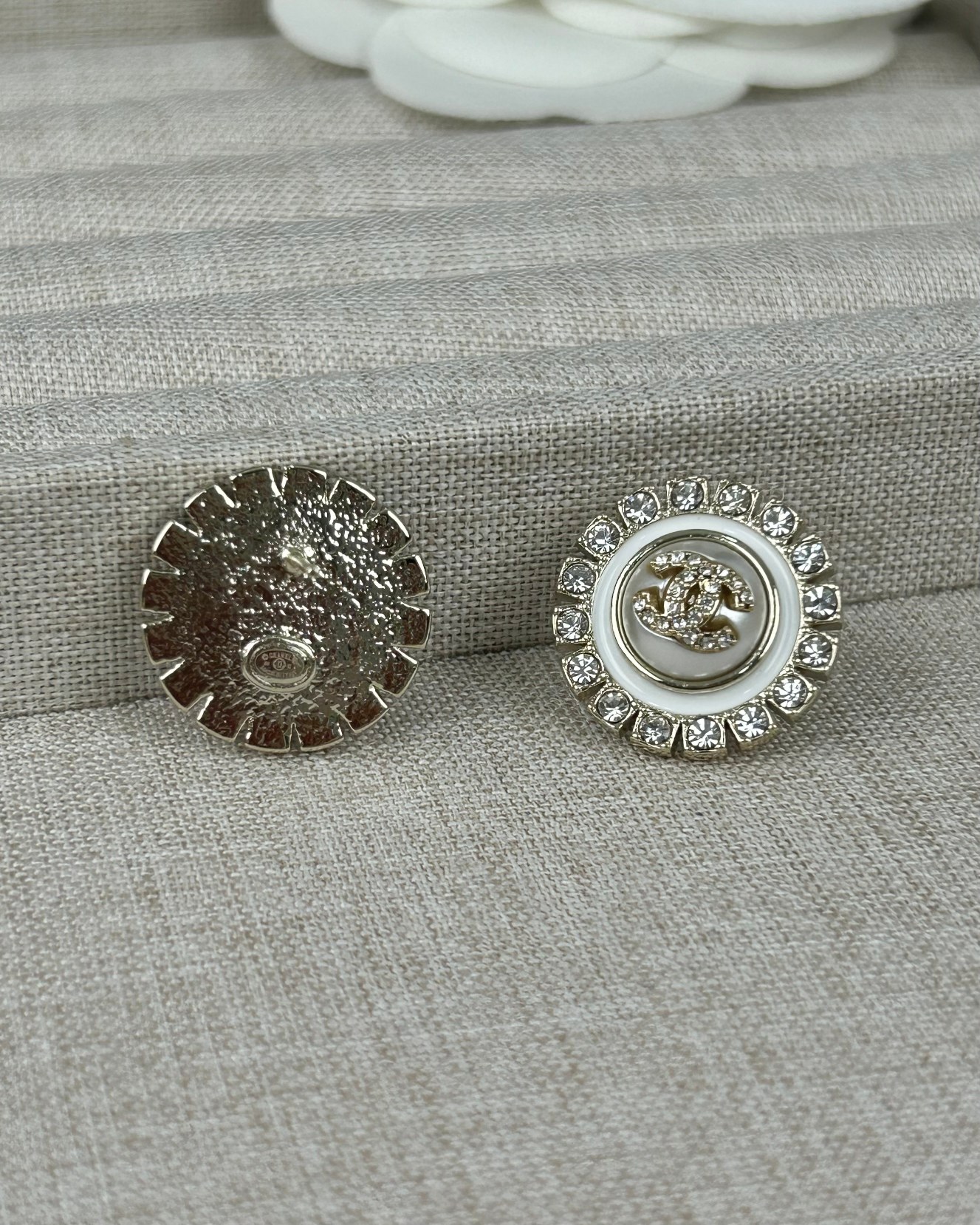 Chanel Sunflower Diamond Round Stud Earrings - Best Replica Jewelry™