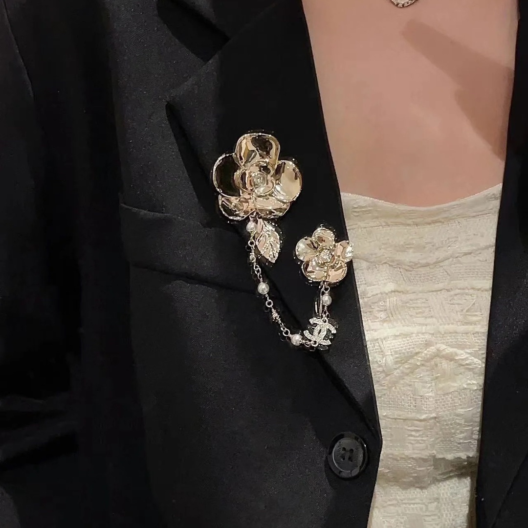 Chanel Camellia with Chain Flower Brooch - Best Replica Jewelry™