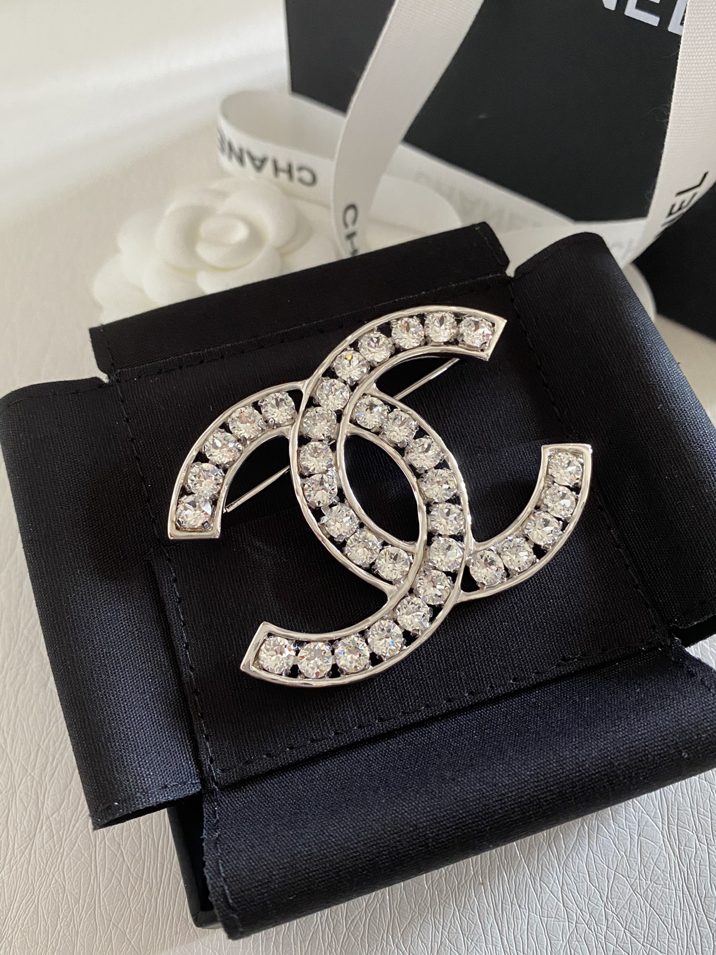 Chanel Prong Diamond Brooch - Best Replica Jewelry™