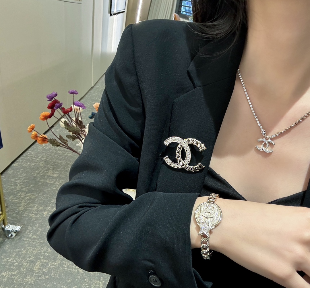 Chanel Light Gold CC Brooch Bracelet Bangle Earrings Necklace - Best Replica Jewelry™