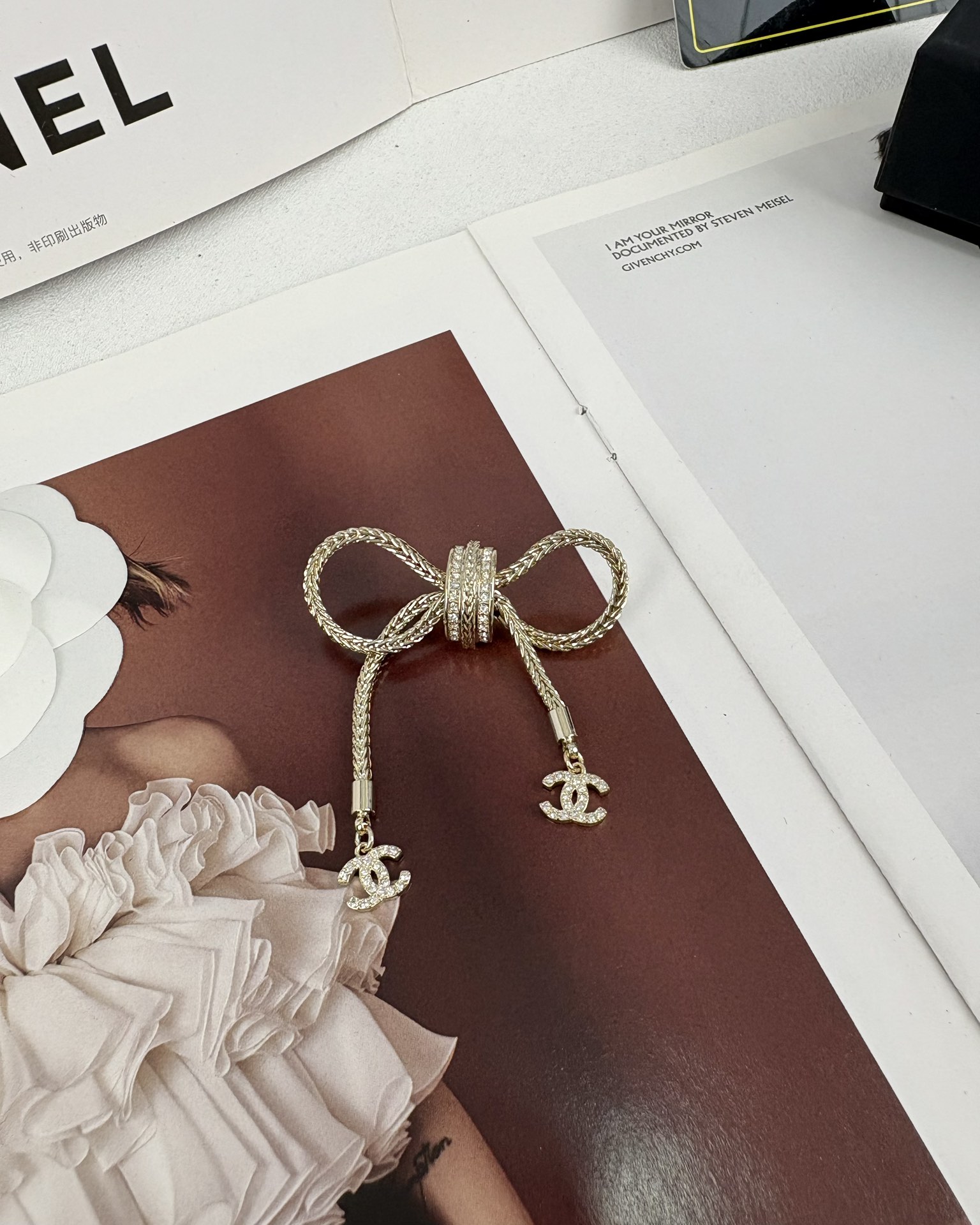 Chanel Bow Brooch - Best Replica Jewelry™