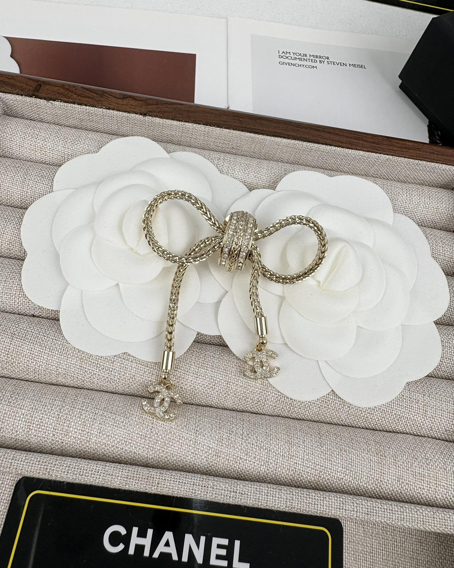 Chanel Bow Brooch - Best Replica Jewelry™
