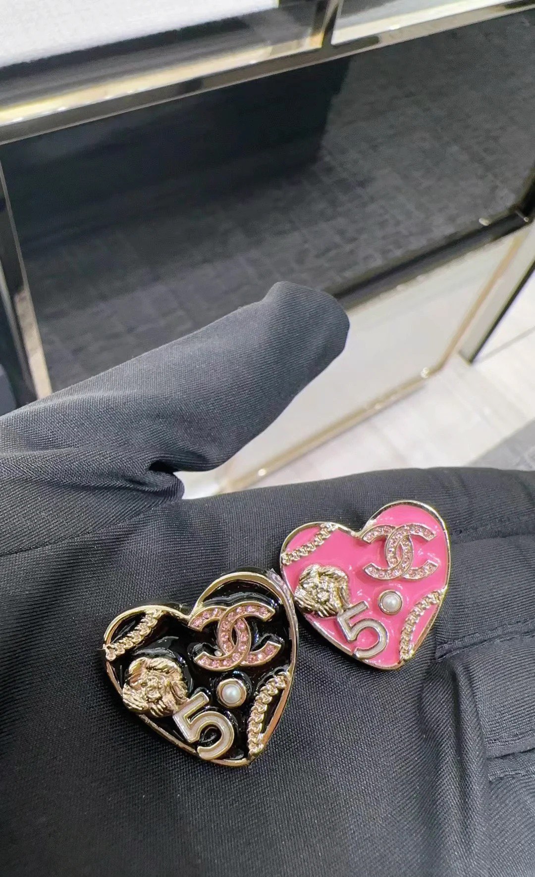 Chanel Pink Heart Brooch - Best Replica Jewelry™