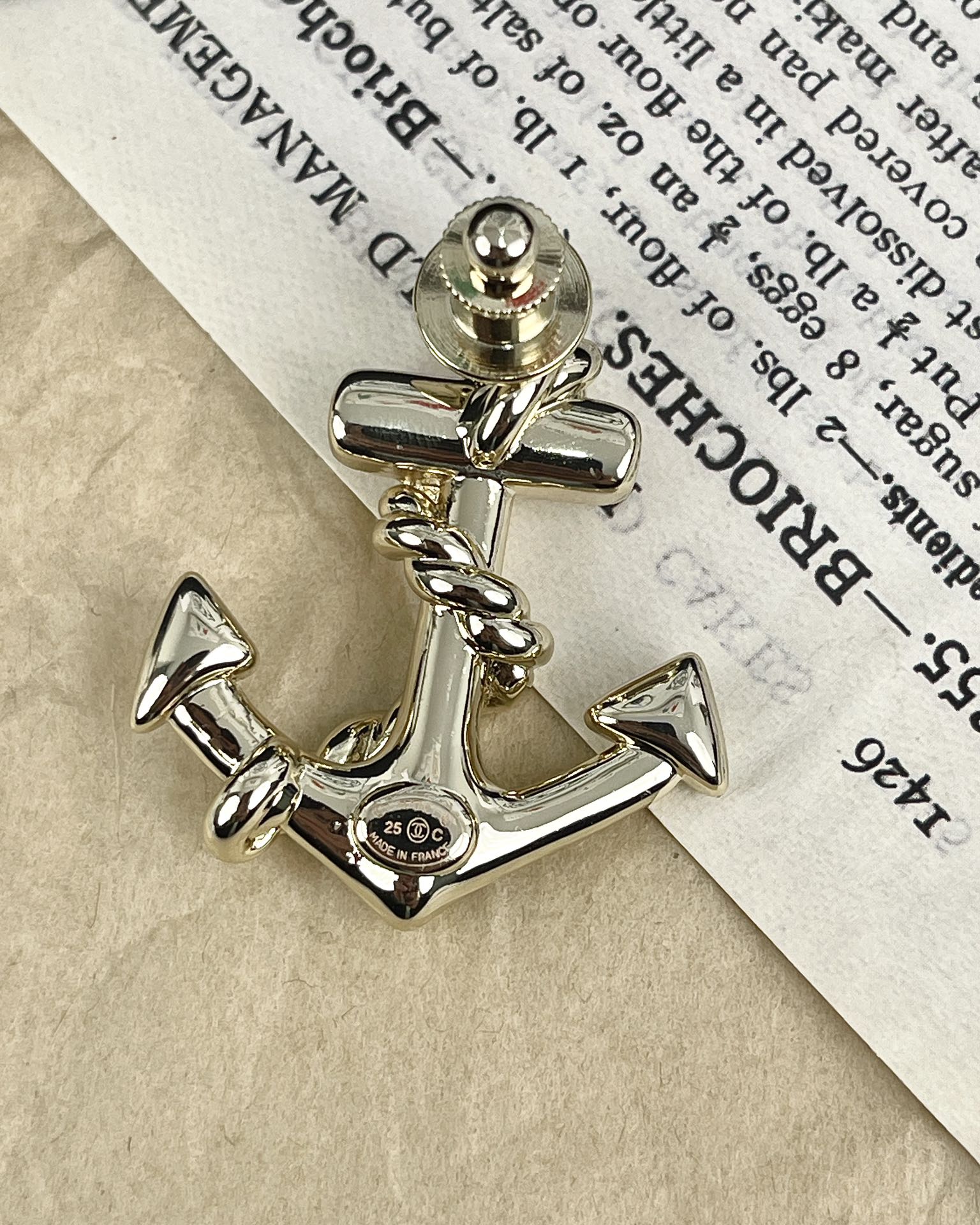 Chanel Anchor Brooch - Best Replica Jewelry™