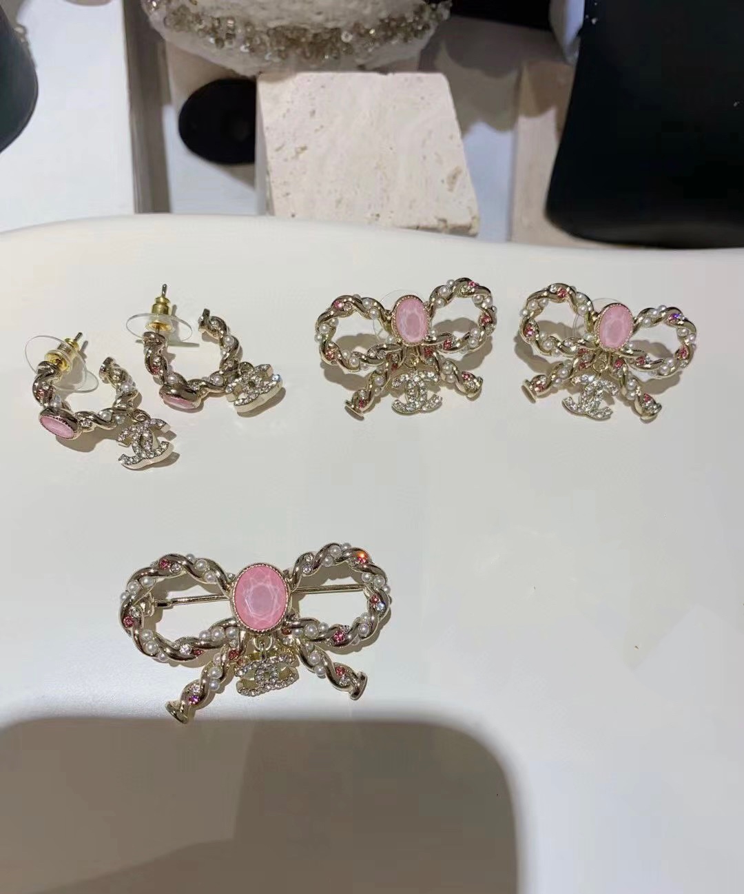 Chanel Pink Rhinestone Bow Brooch Earrings - Best Replica Jewelry™