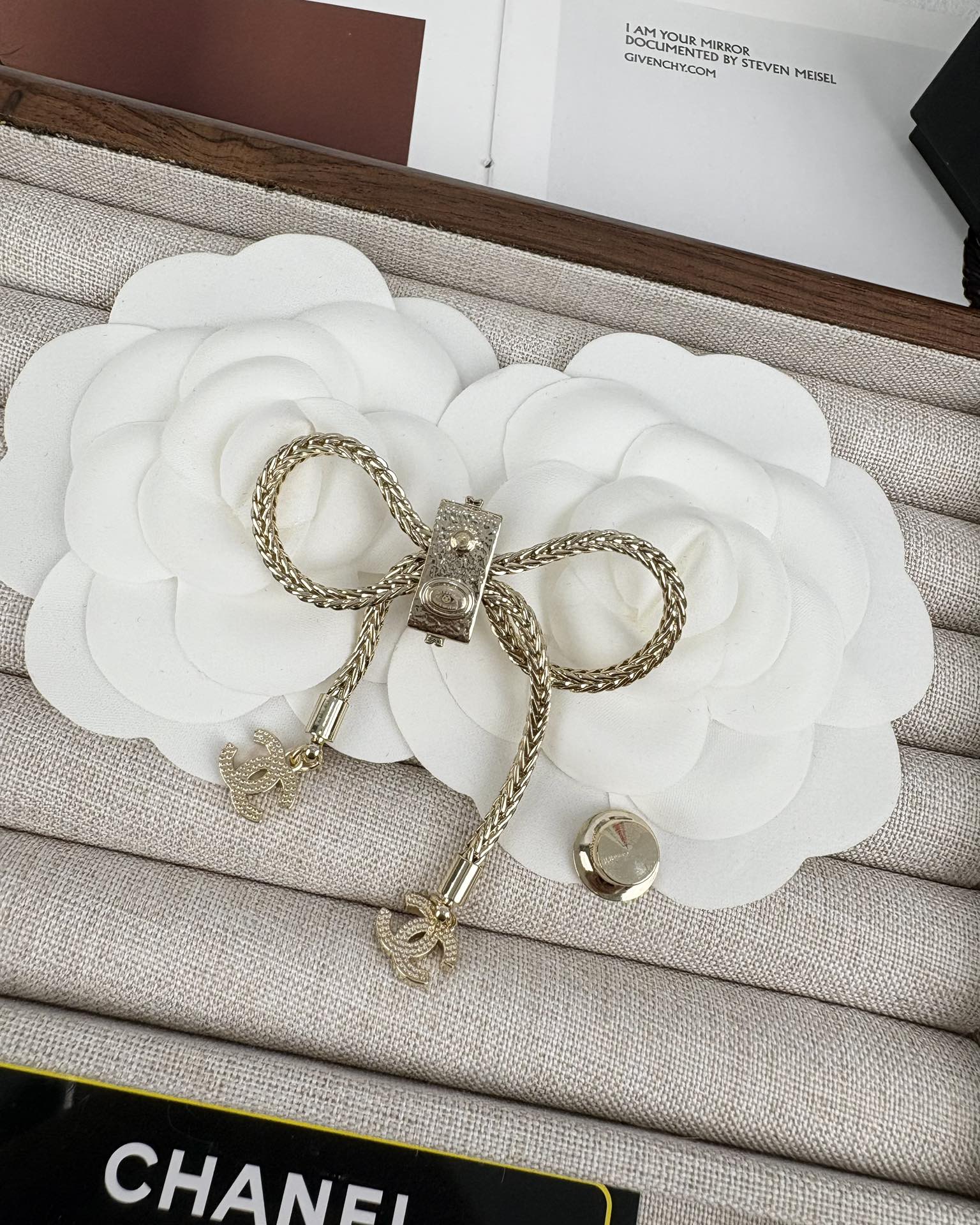 Chanel Bow Brooch - Best Replica Jewelry™