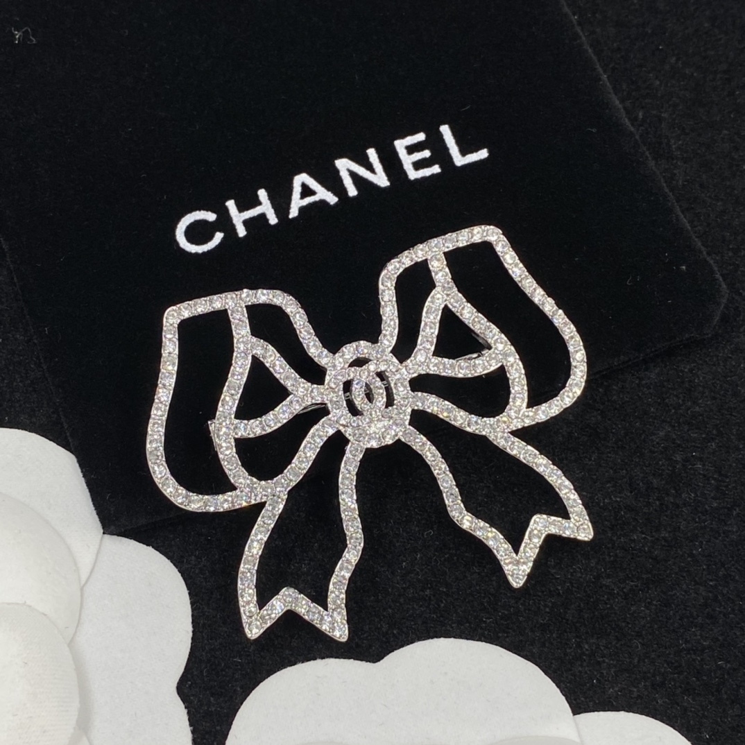 Chanel Full Diamond Paved Hollow Bow Silver Brooch - Best Replica Jewelry™