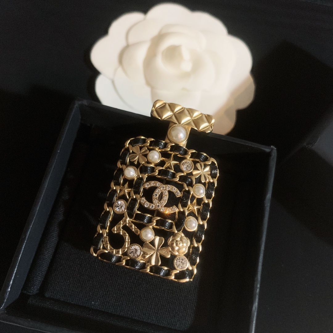 Chanel Leather Wrap Perfume Bottle Brooch - Best Replica Jewelry™