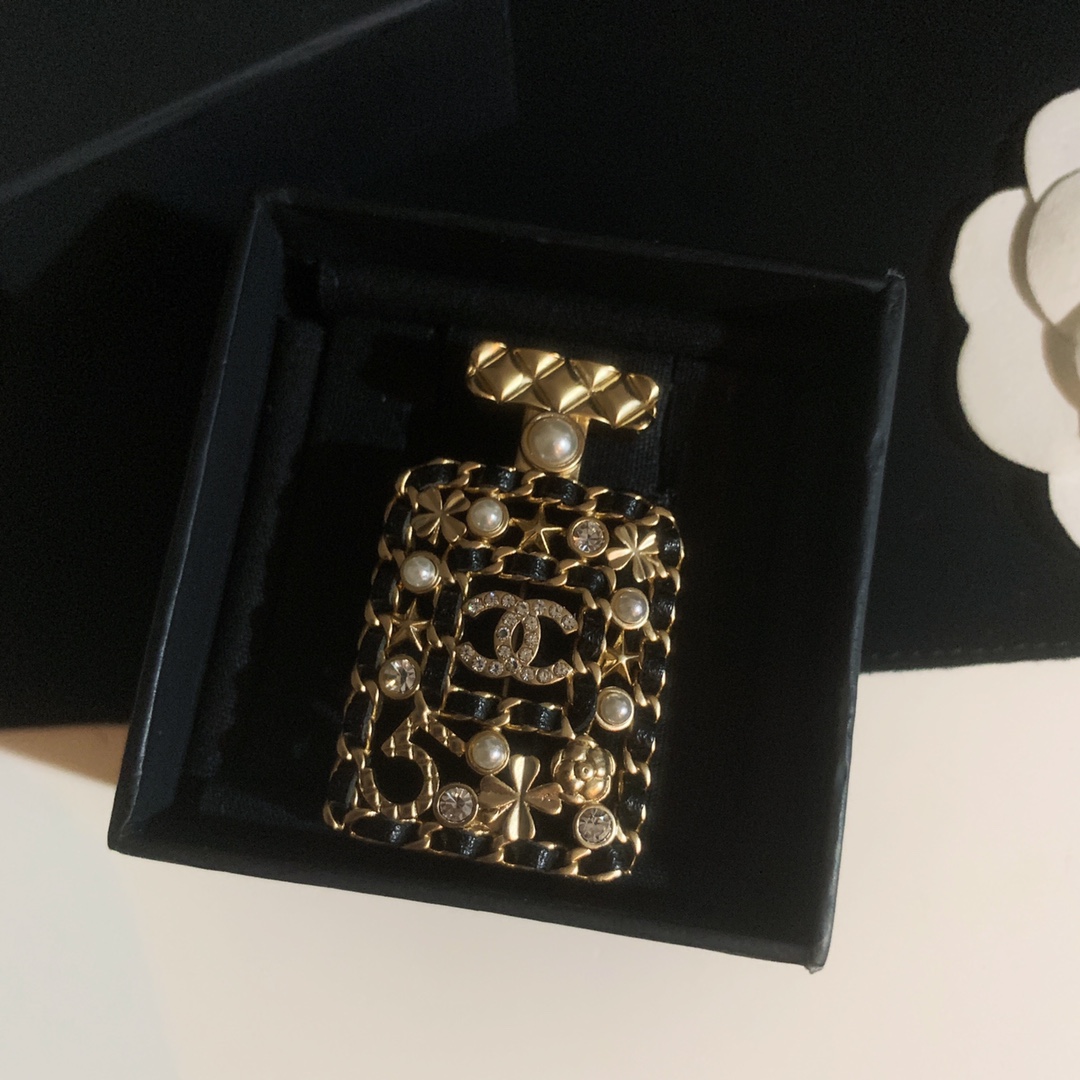 Chanel Leather Wrap Perfume Bottle Brooch - Best Replica Jewelry™