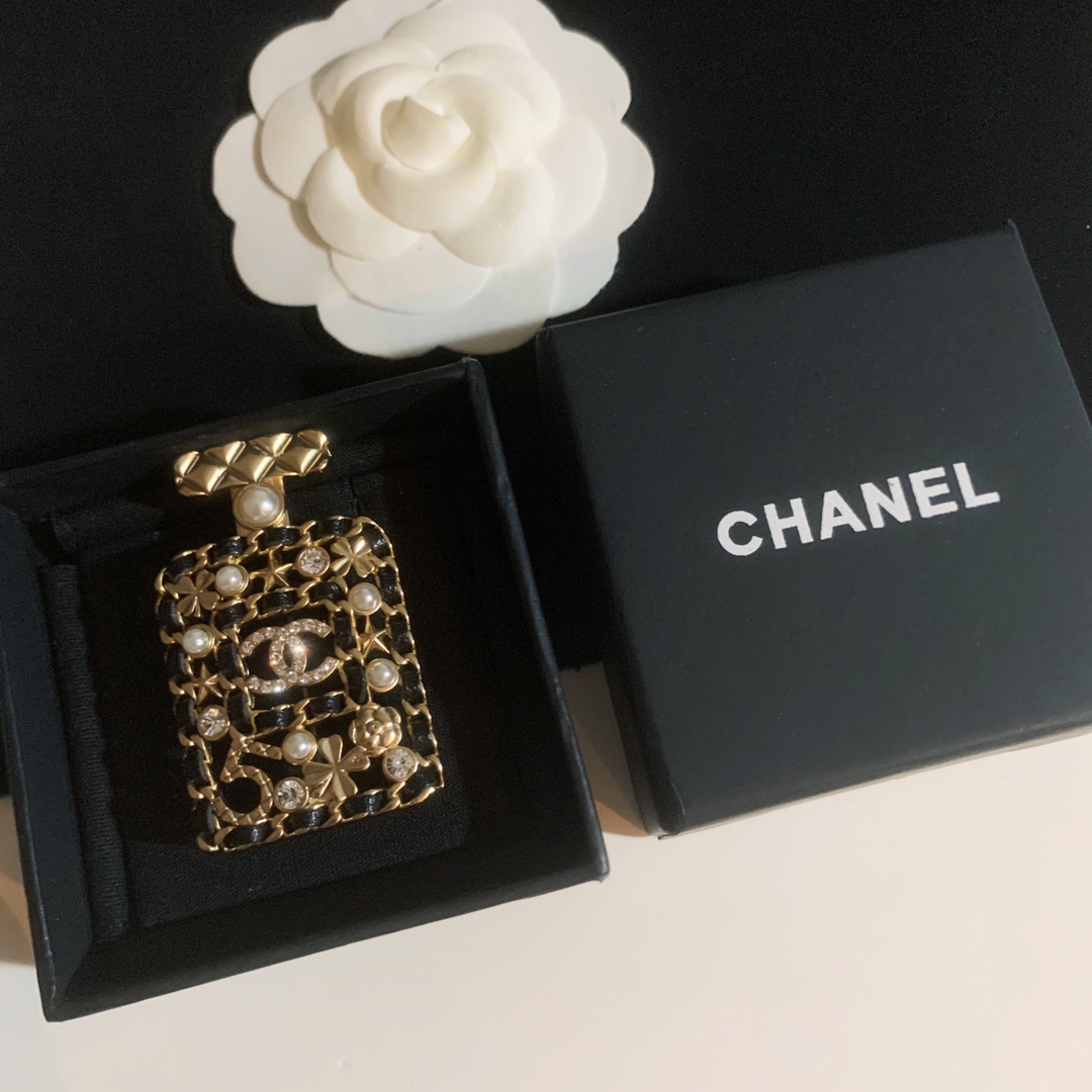 Chanel Leather Wrap Perfume Bottle Brooch - Best Replica Jewelry™