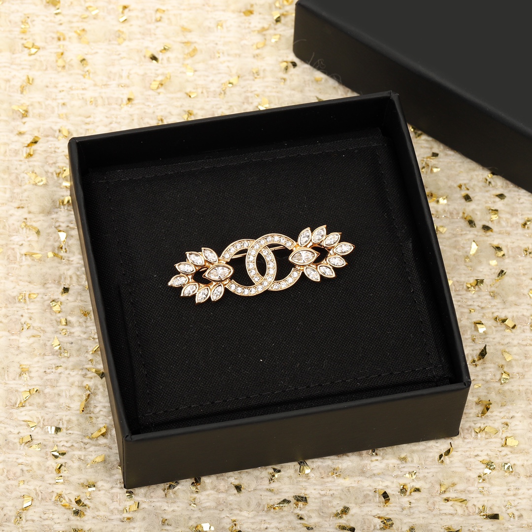 Elegant Chanel Ear of Wheat Brooch - Best Replica Jewelry™