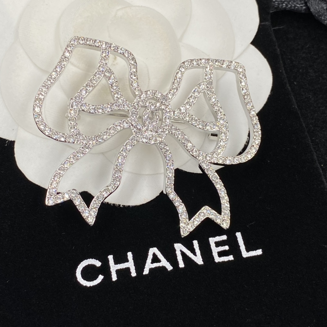 Chanel Full Diamond Paved Hollow Bow Silver Brooch - Best Replica Jewelry™