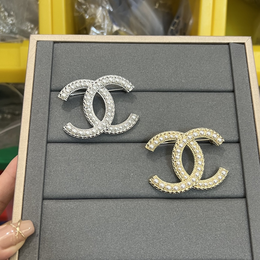 Chanel Silver and Gold Pearl Brooch - Best Replica Jewelry™