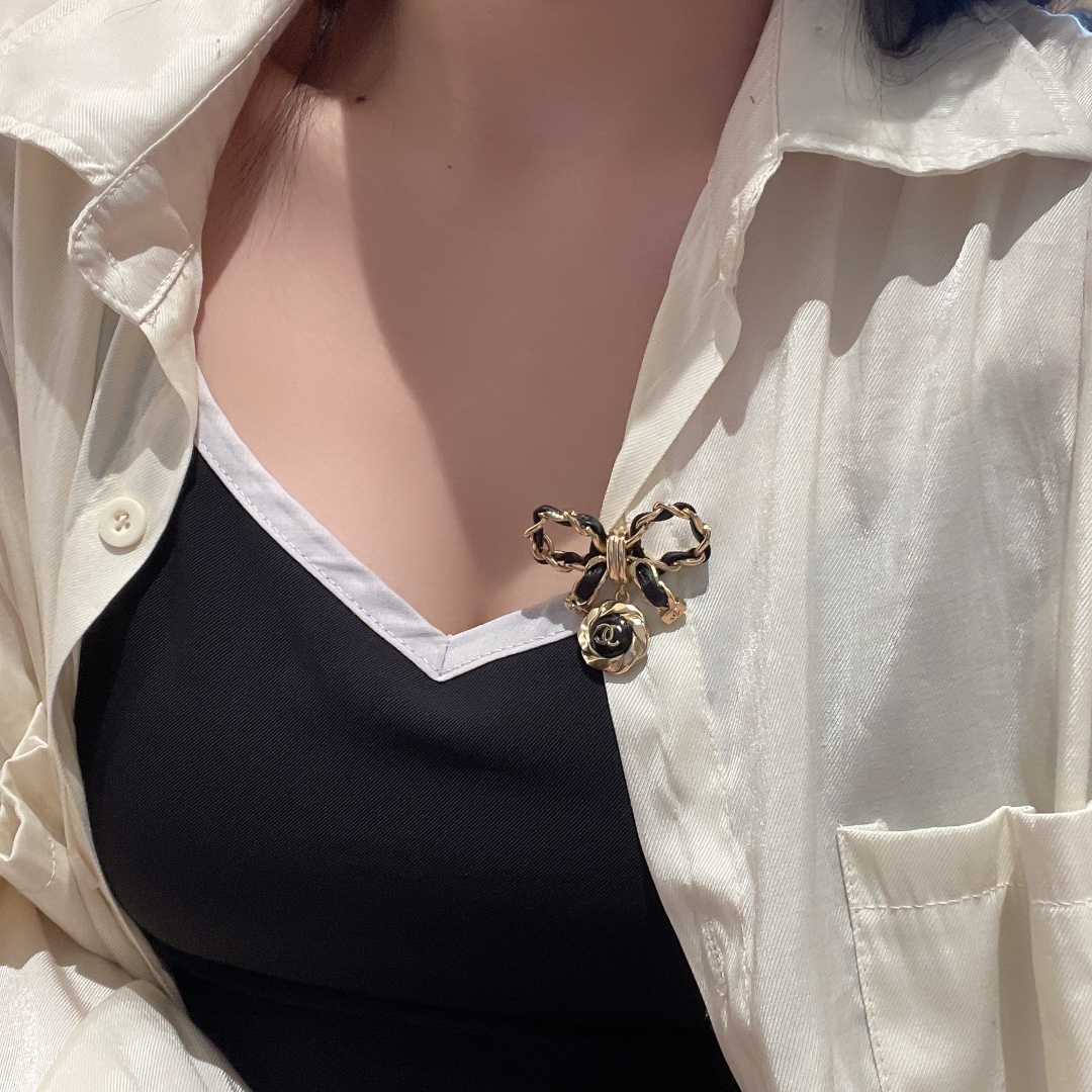 Chanel Black Leather Wrap Gold Bow Brooch - Best Replica Jewelry™