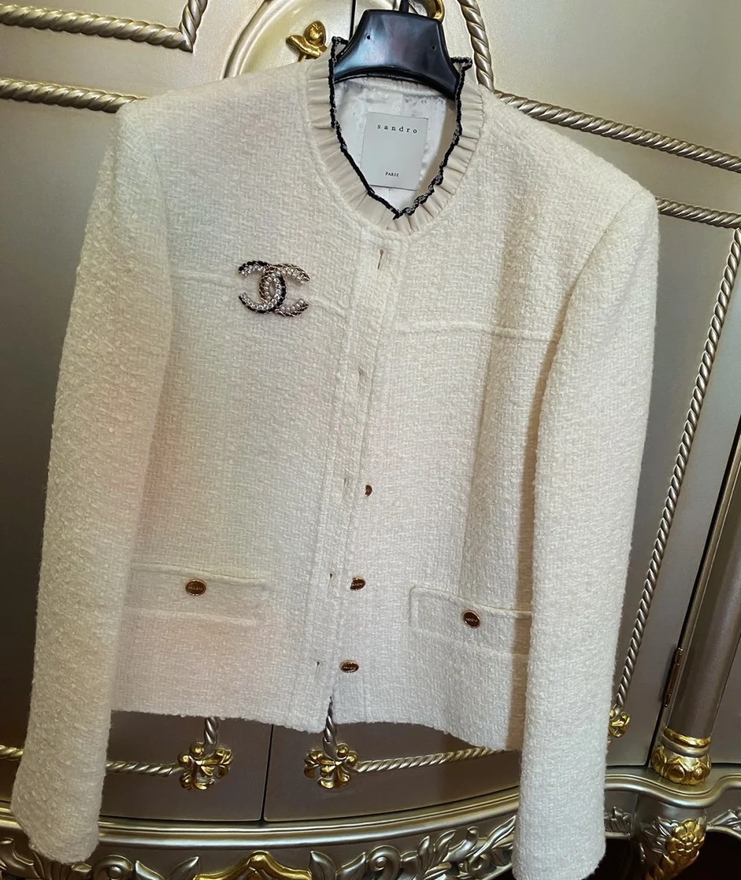 Chanel Leather Diamond Pearl CC Brooch - Best Replica Jewelry™