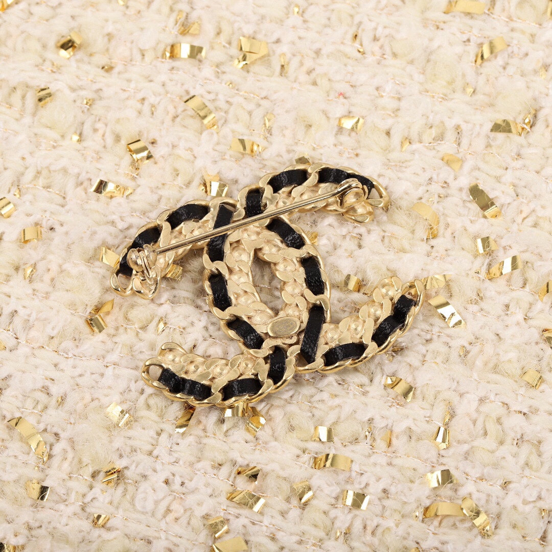 Chanel Leather Woven Diamond Paved Gold Brooch - Best Replica Jewelry™