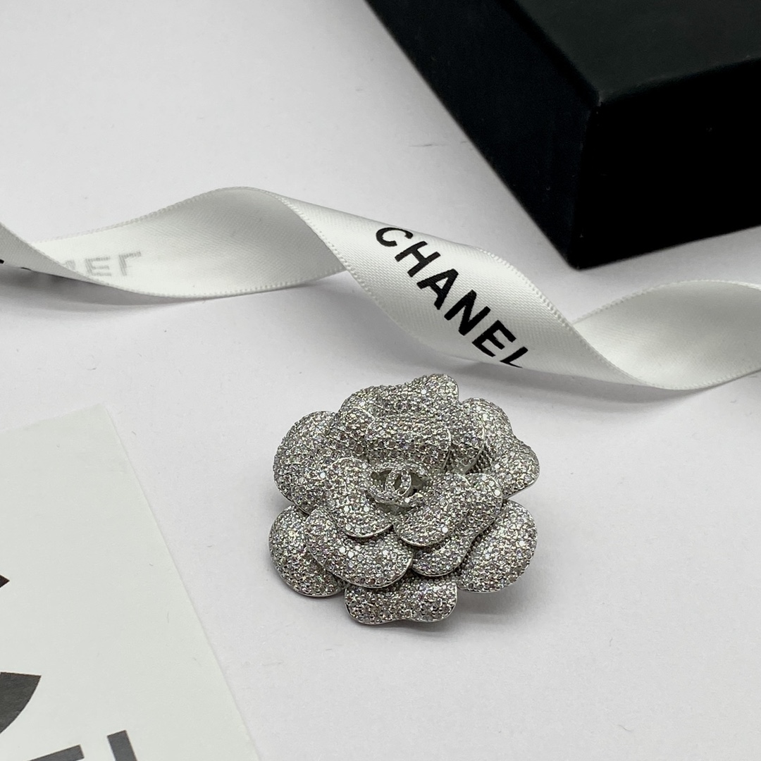 Chanel Silver Camellia Flower Brooch - Best Replica Jewelry™
