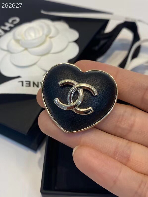 Chanel Black Leather Heart Brooch - Best Replica Jewelry™