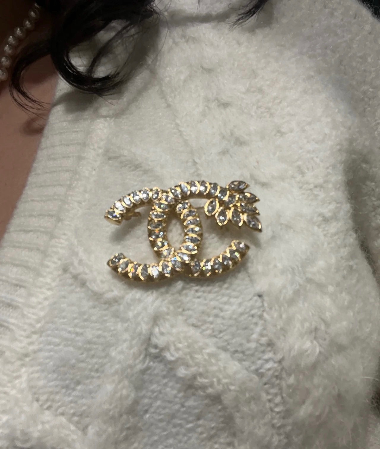 Chanel Luxury Full Diamond Ear of Wheat CC Brooch - Best Replica Jewelry™