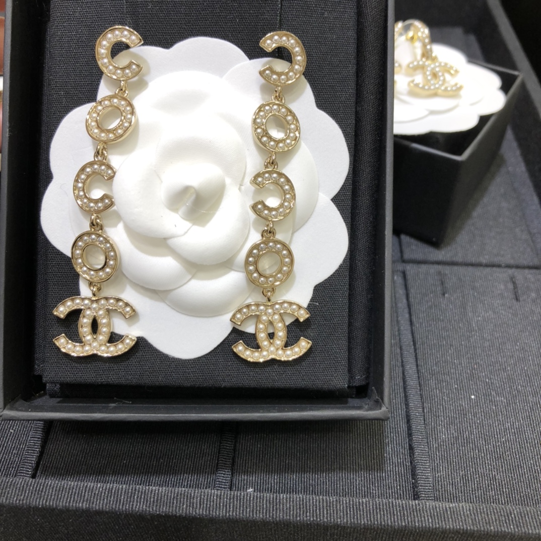 Coco Chanel Brooch Earrings Necklace - Best Replica Jewelry™