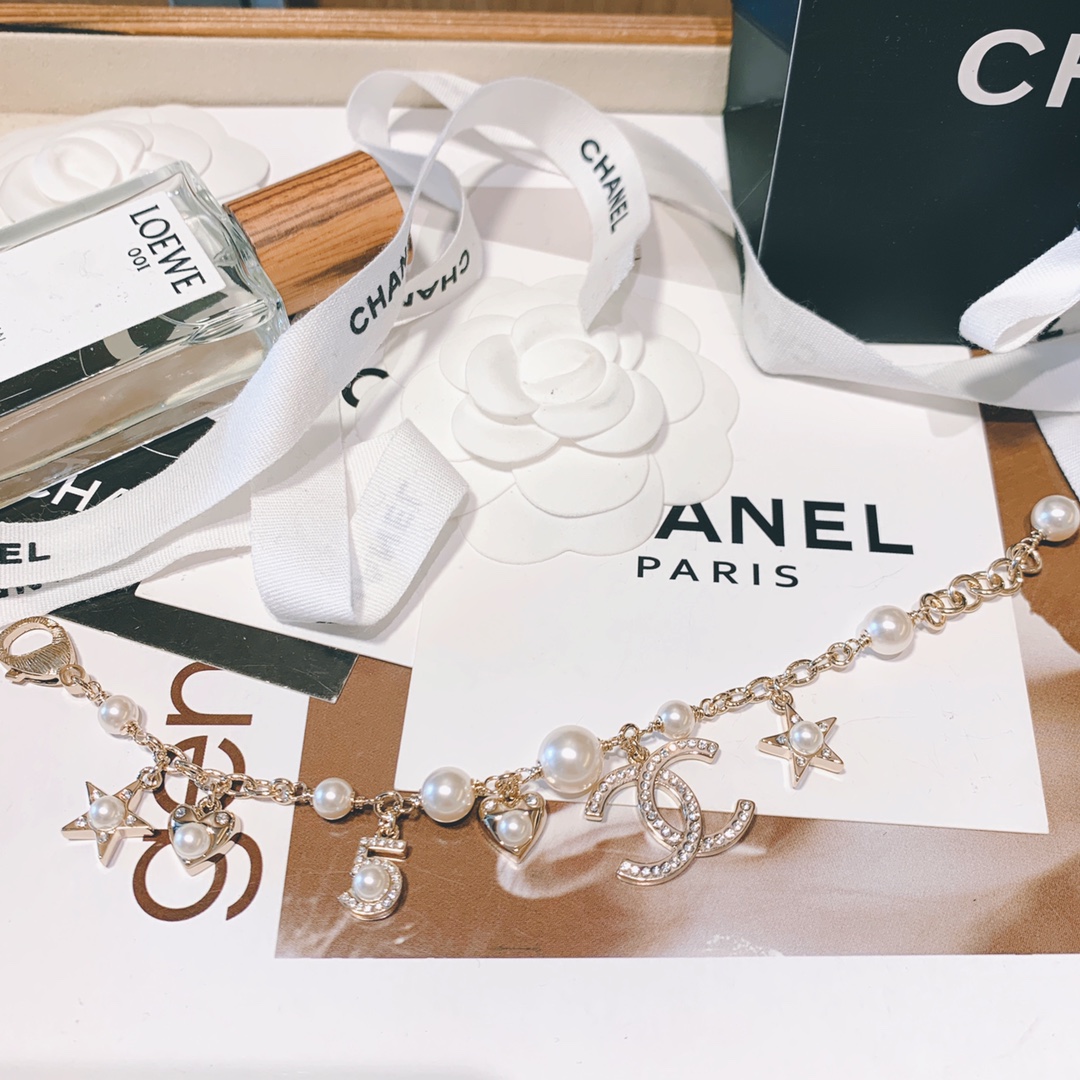 Chanel Chain Pearl Bracelet with Star Heart NO.5 CC Charms - Best Replica Jewelry™