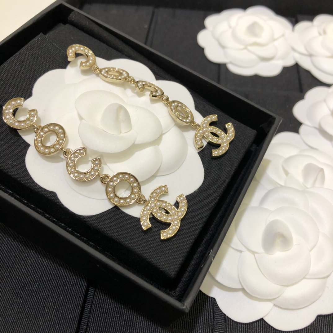Coco Chanel Brooch Earrings Necklace - Best Replica Jewelry™