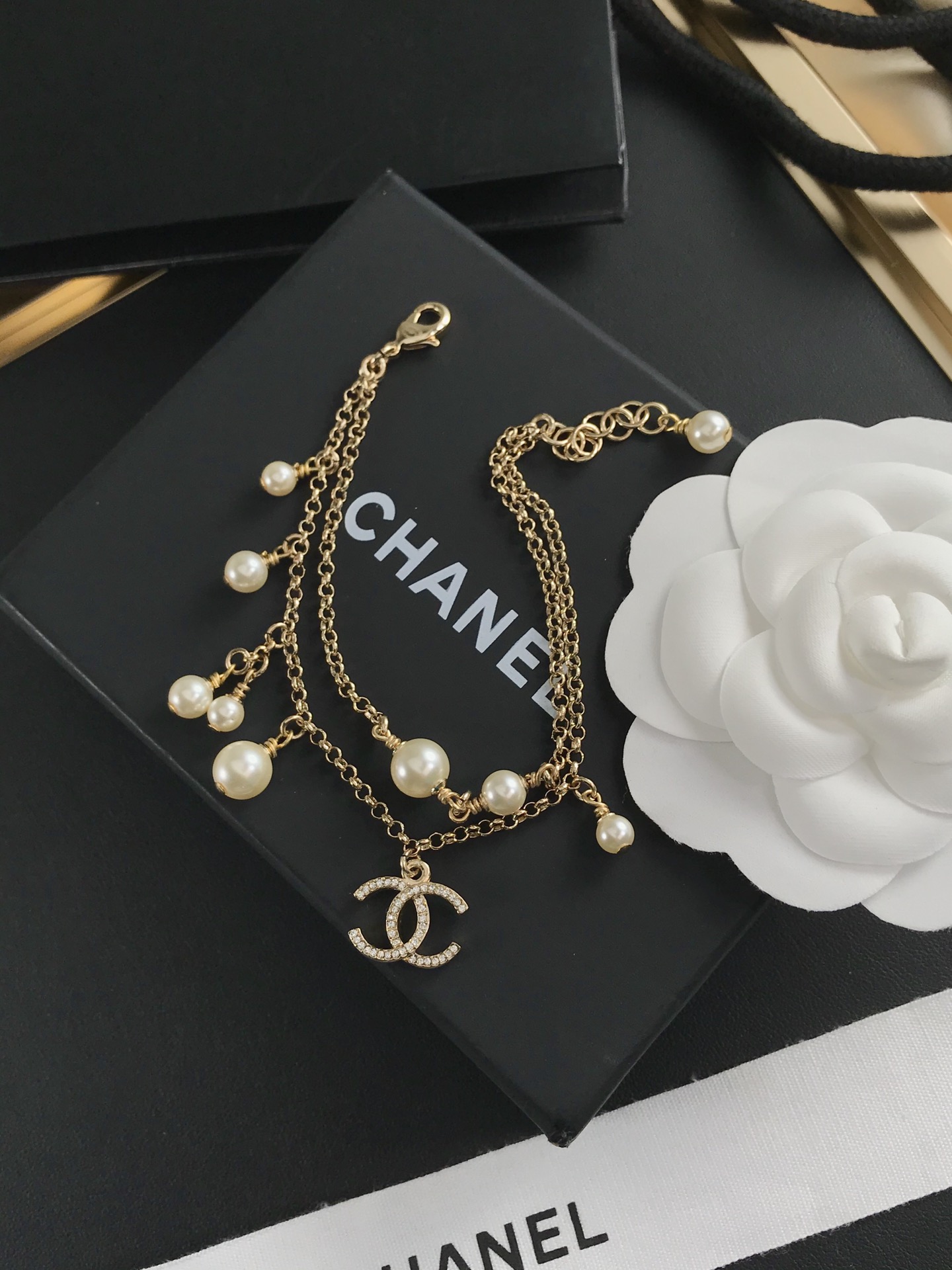 Chanel Dainty Two Layers Chain Pearl Bracelet - Best Replica Jewelry™