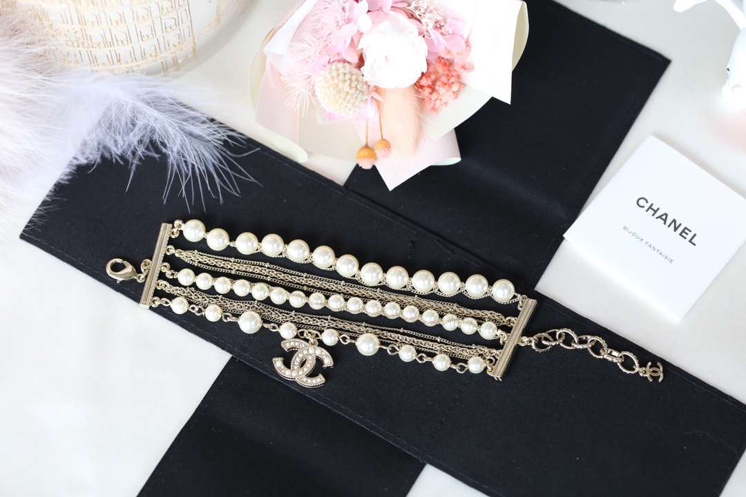 Chanel Vintage Multi Row Pearl Bracelet - Best Replica Jewelry™