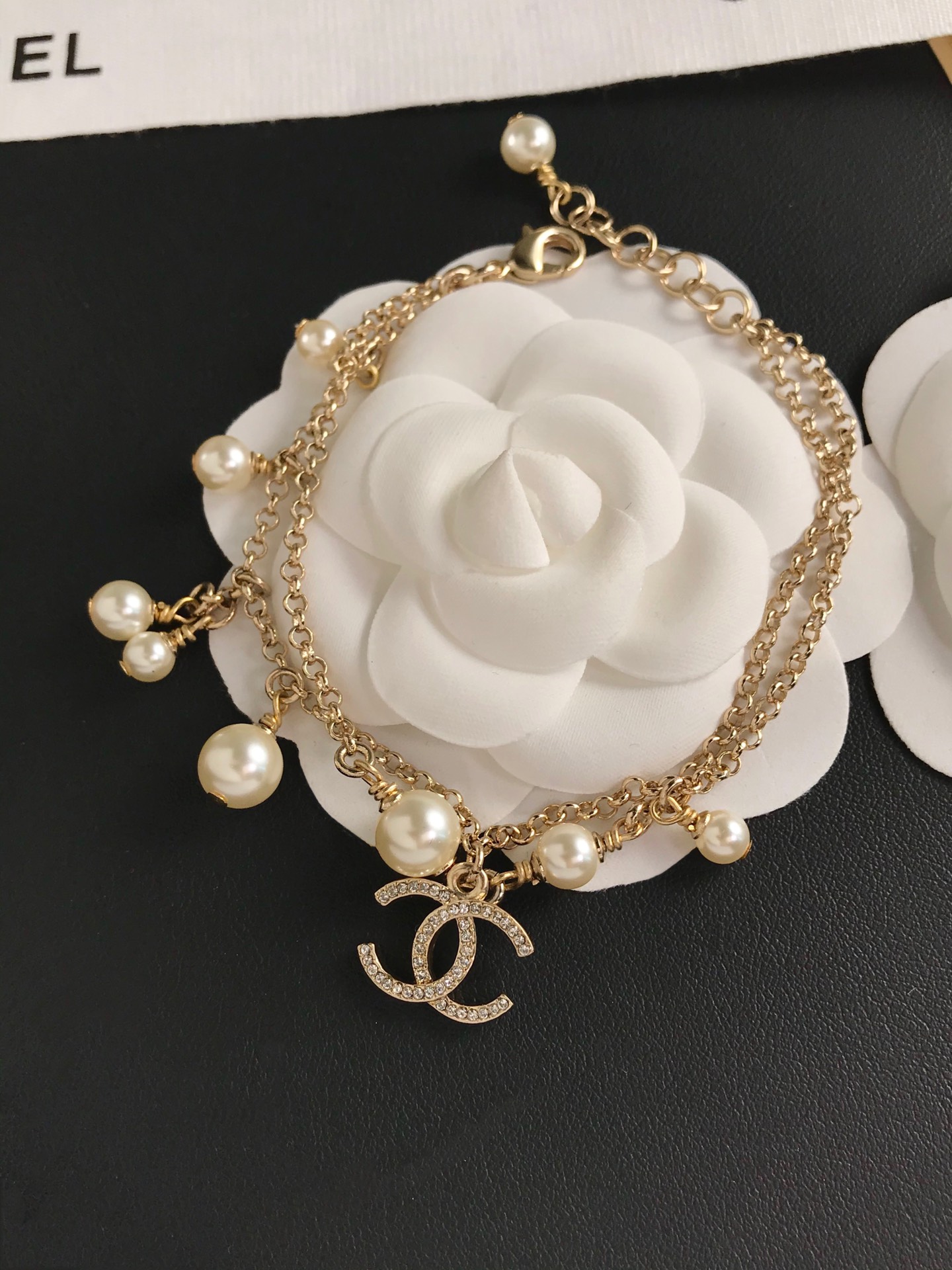 Chanel Dainty Two Layers Chain Pearl Bracelet - Best Replica Jewelry™