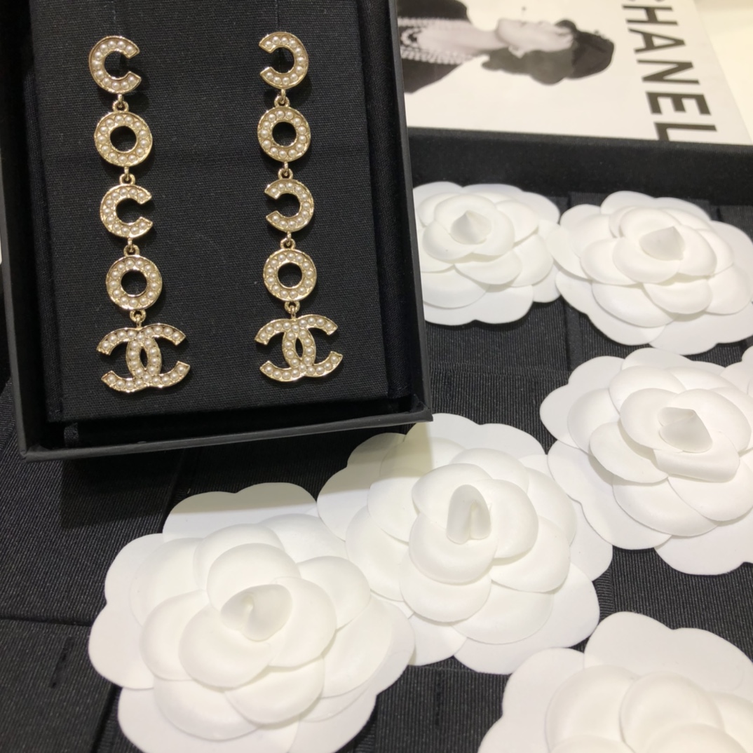 Coco Chanel Brooch Earrings Necklace - Best Replica Jewelry™