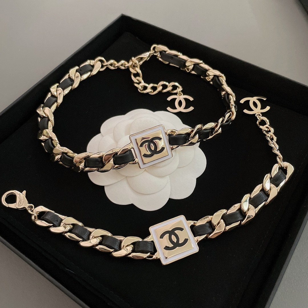 Chanel Leather Gold Chain Bracelet Choker Necklace - Best Replica Jewelry™