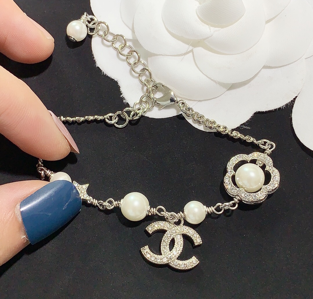 Chanel Flower Enhancer Pearl Bracelet Earrings Necklace - Best Replica Jewelry™