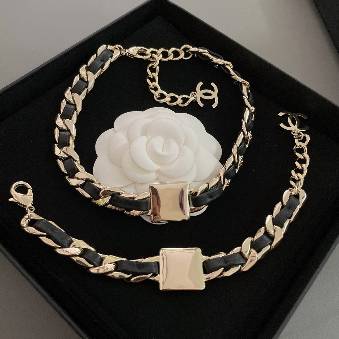 Chanel Leather Gold Chain Bracelet Choker Necklace - Best Replica Jewelry™