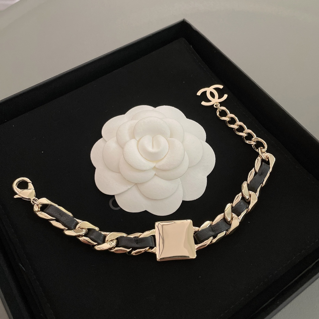 Chanel Leather Gold Chain Bracelet Choker Necklace - Best Replica Jewelry™