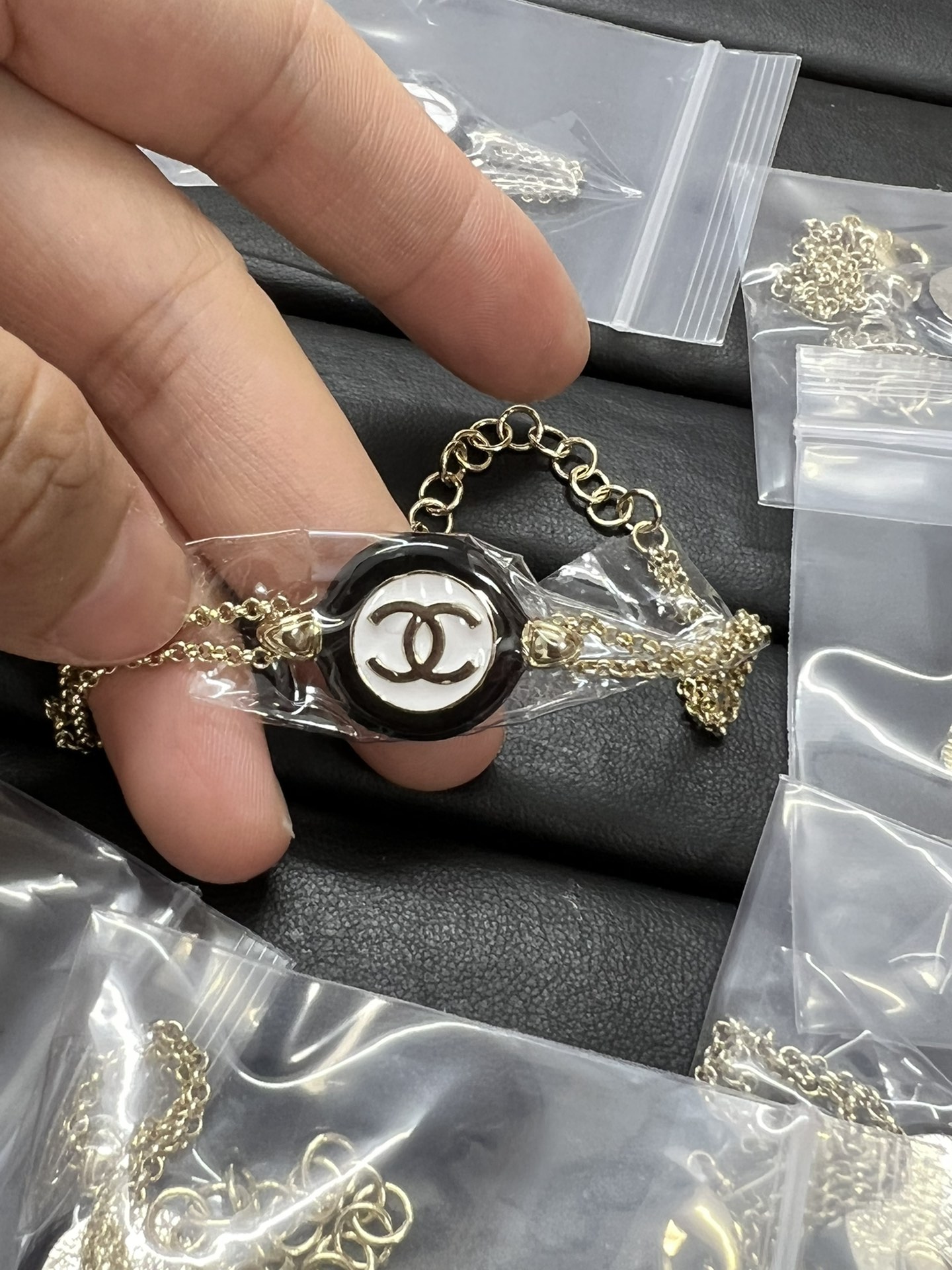 Chanel Two Layers Chain Black White Round CC Bracelet - Best Replica Jewelry™