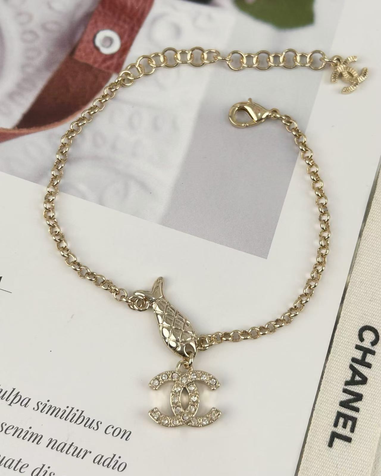 Chanel Light Gold Fish Bracelet - Best Replica Jewelry™