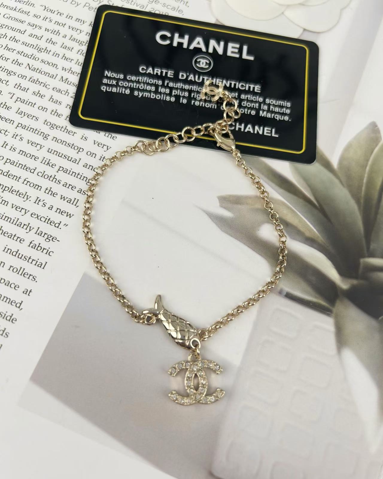 Chanel Light Gold Fish Bracelet - Best Replica Jewelry™