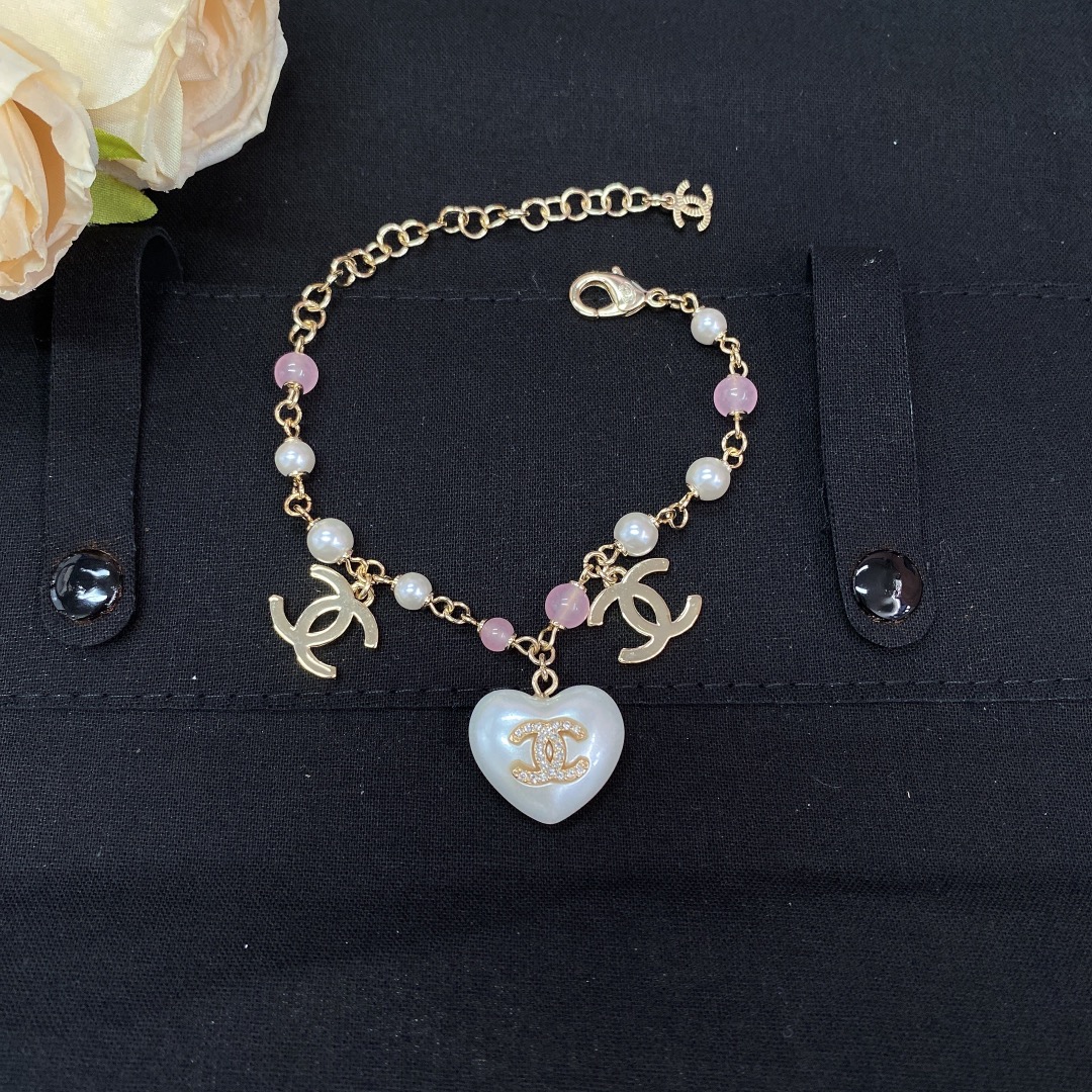 Chanel White Heart Pink Bead Bracelet Earrings - Best Replica Jewelry™