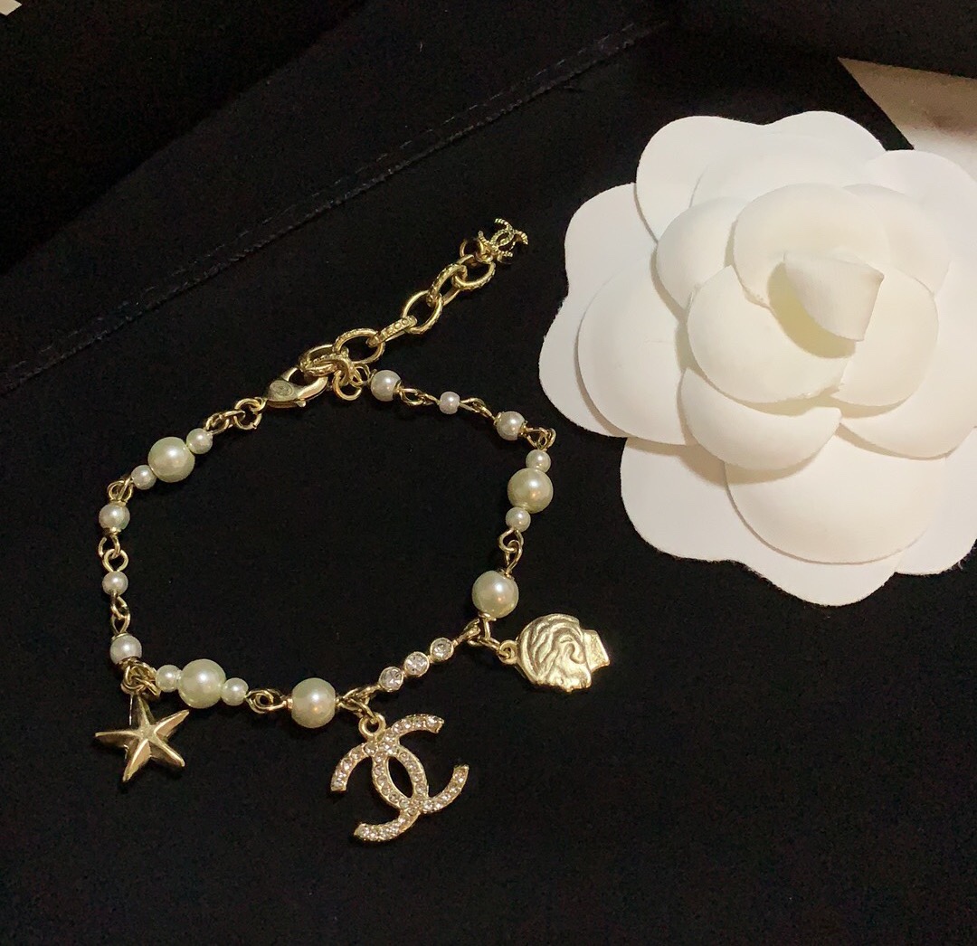 Chanel Star Portrait Bracelet - Best Replica Jewelry™