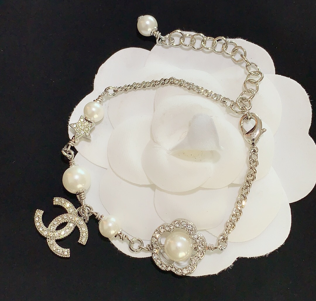 Chanel Flower Enhancer Pearl Bracelet Earrings Necklace - Best Replica Jewelry™