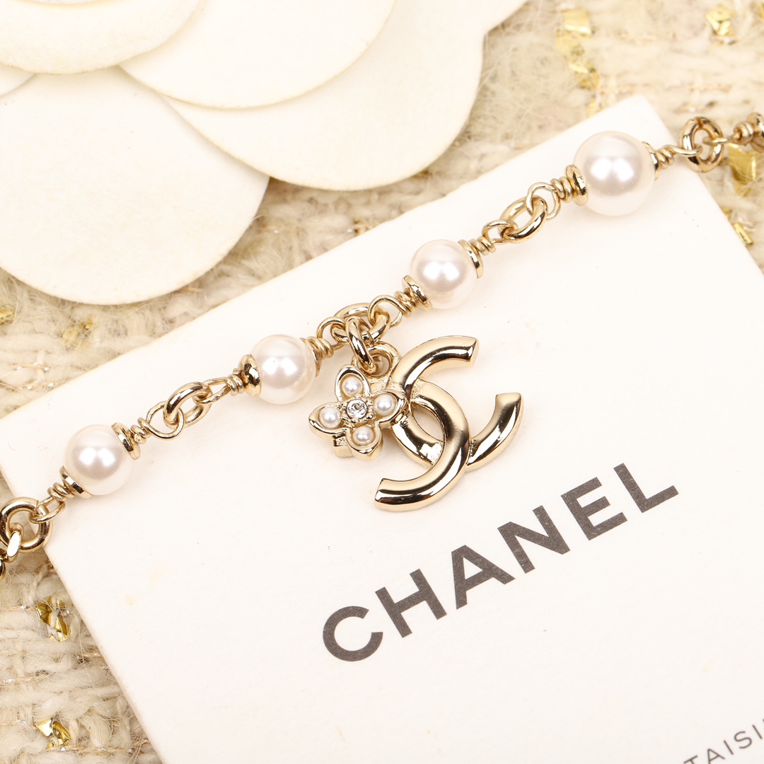 Chanel Light Gold Chain Little Flower CC Bracelet - Best Replica Jewelry™