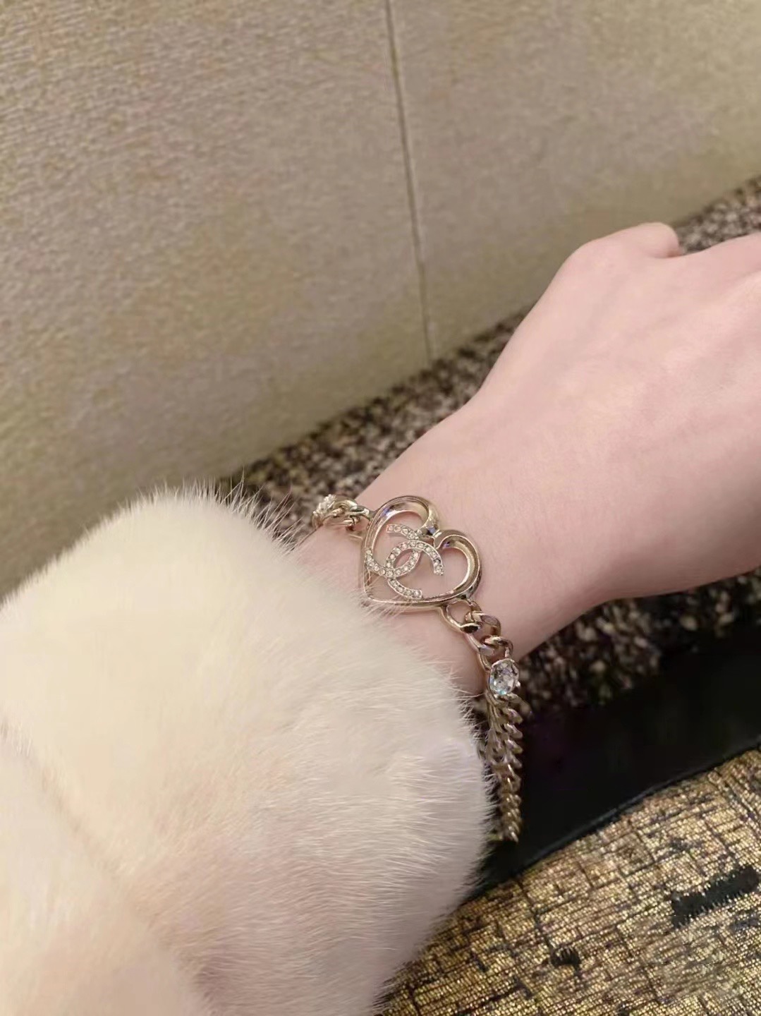 Chanel Hollow Heart Chunky Cuban Chain Bracelet - Best Replica Jewelry™